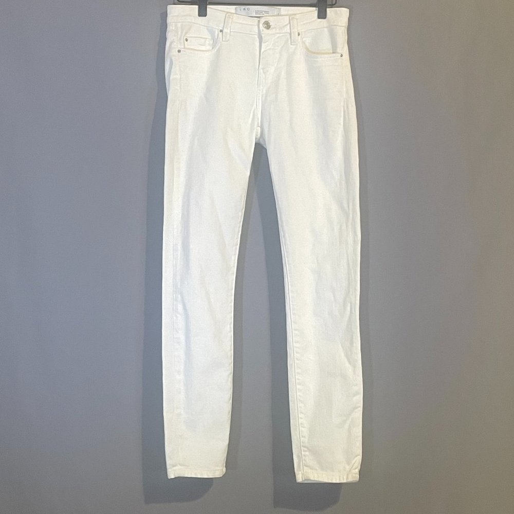 IRO Jeans Experience Slim Low Rise Light Cream/White color.  Size 26.